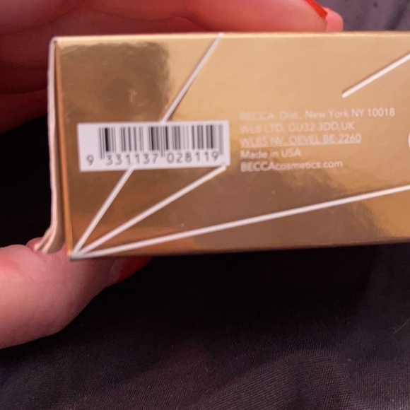 BECCA Glow Dust Highlighter Champagne Pop - Picture 6 of 6